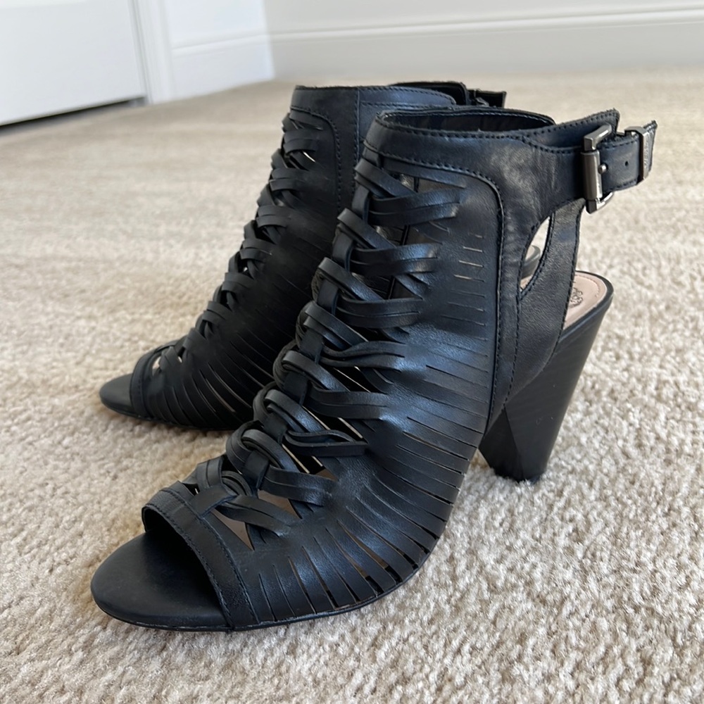 Vince Camuto Emore